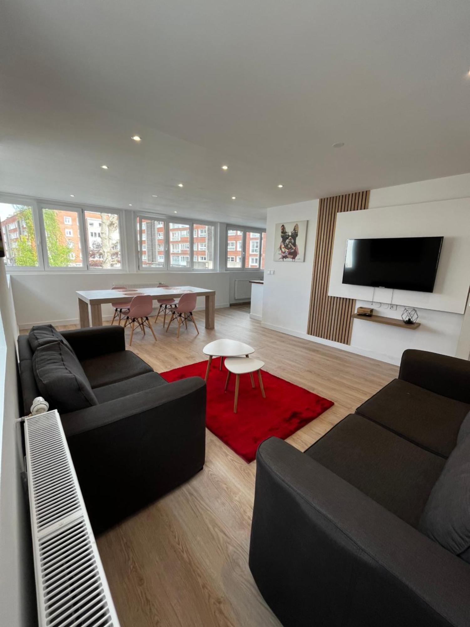 Grande Chambre Dans Loft A Deux Pas De La Plage Dunkirk Esterno foto